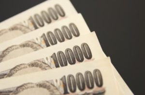金銭