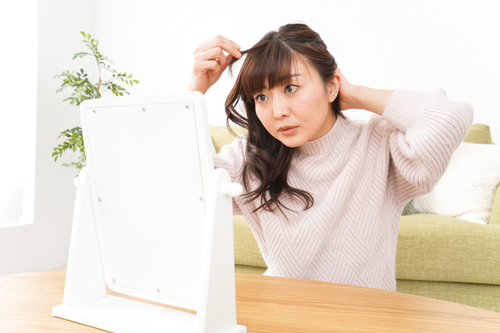 葬儀で明るい髪色はNG？葬儀前に髪色を黒くする4つの方法を大紹介！